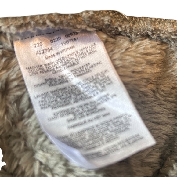 Columbia Women's Moss Green Fuzzy Fleece vest size M - Picture 6 of 7